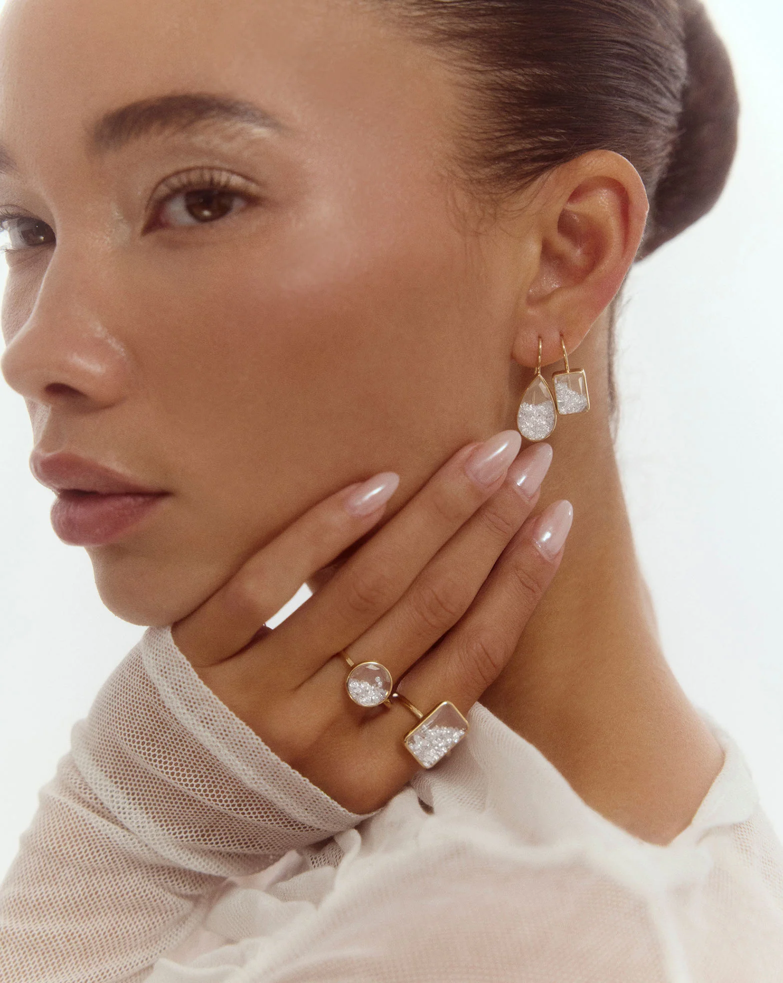 Shaker Emerald Drop Earrings - Image 3