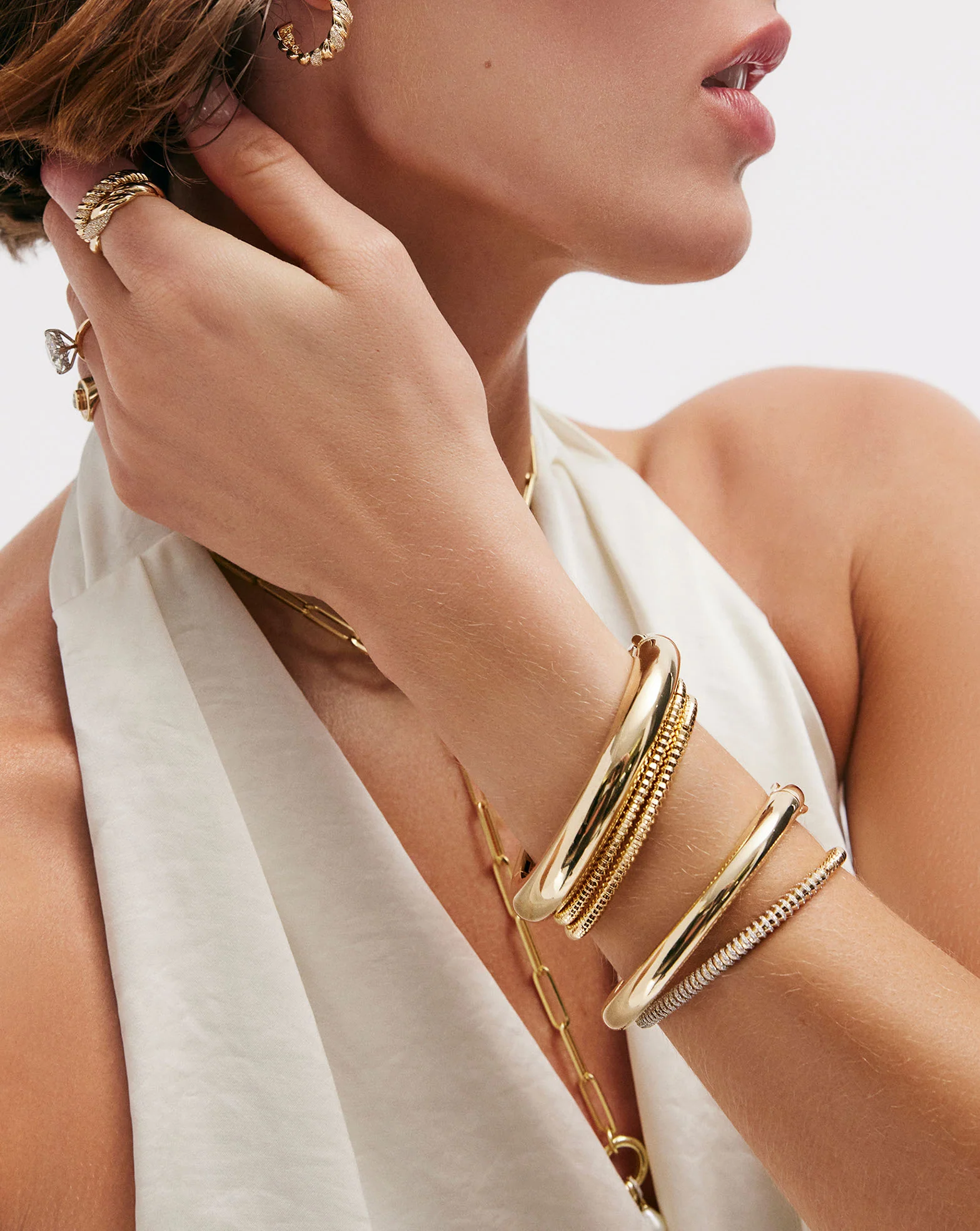 Stackable Gold Cloud Bangle - Image 4